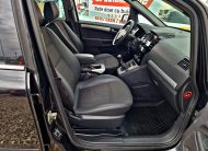 Opel Zafira -an 2011 Motor 1,7 Diesel 7 Locuri